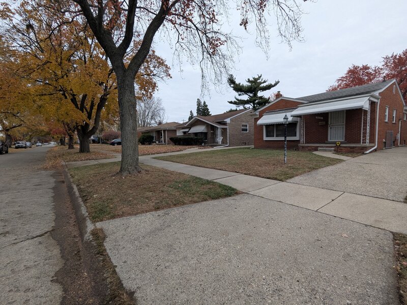 Lawnology lawn care project 98 in Metro Detroit